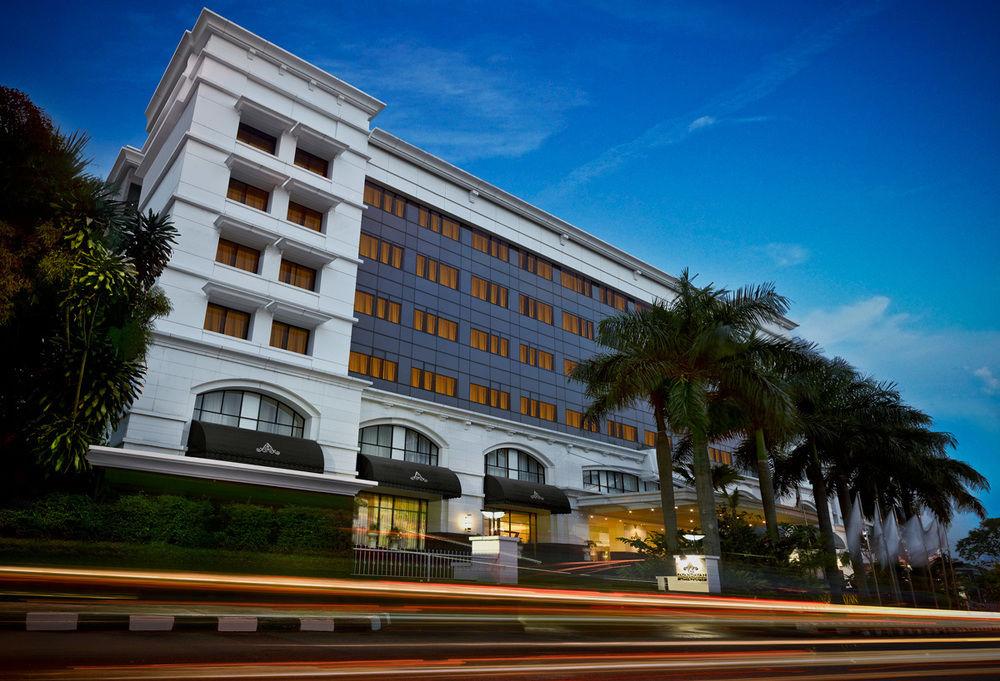 The Papandayan Hotel Bandung Exterior photo